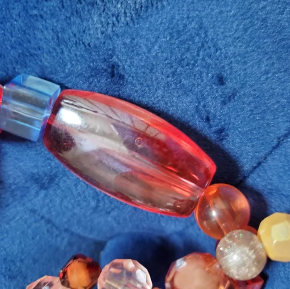 Mixed shape costume bracelet - Picture 3 of 3